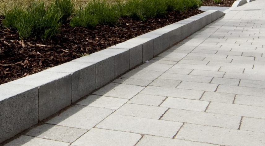 Castlestone Kerb Blocks | Functional Practical Kerb Unit | Roadstone