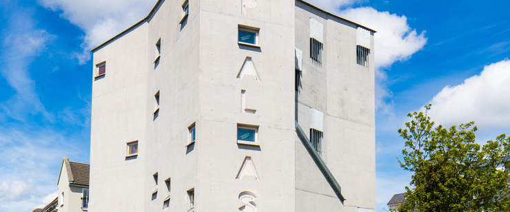 Architectural-concrete-Palas-cinema-1-scaled-e1598620552526-1920x800.jpg