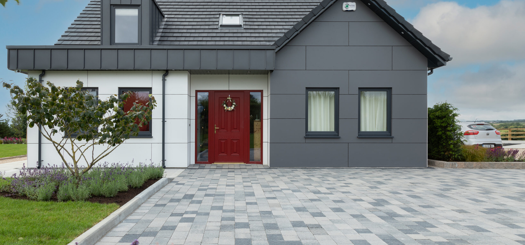 Donard Black Roof Tiles