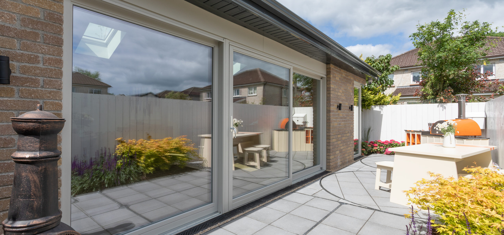 Huntstown Golden Multi Brick & Sable Grey Paving Slabs