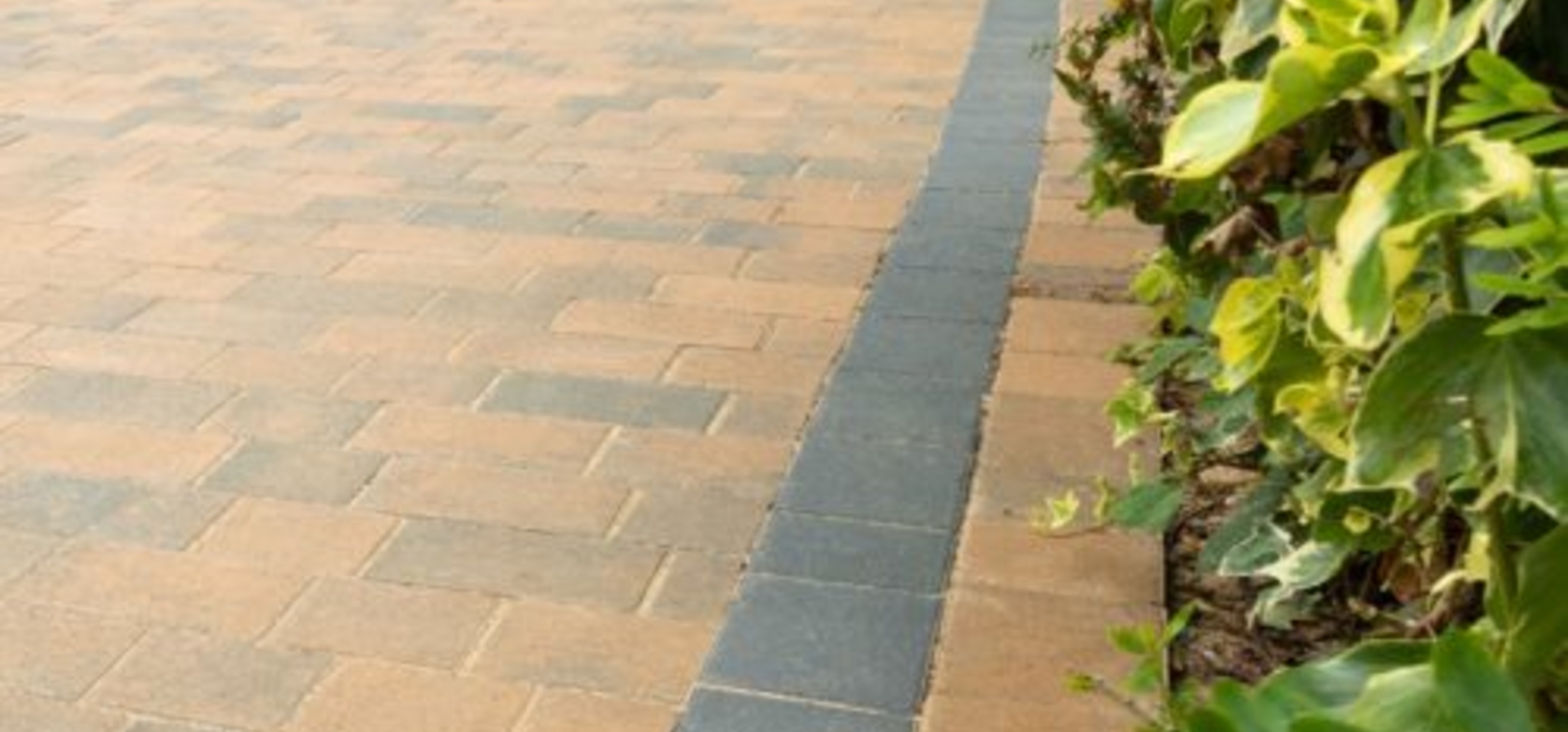 Thomond Harvest Blend & Charcoal Blend Paving