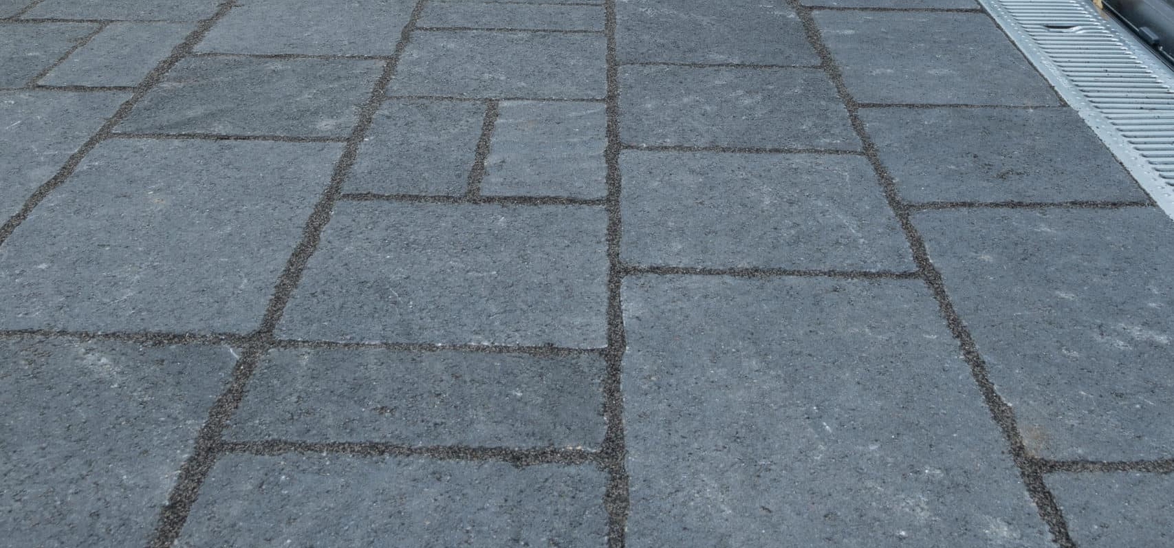 Urbana Charcoal Paving