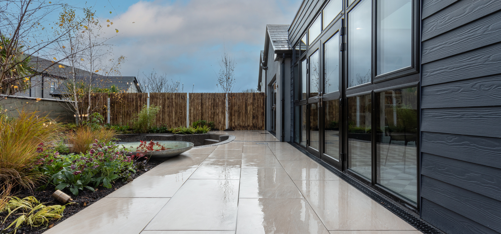 Porcelain Paving Walls Beige 