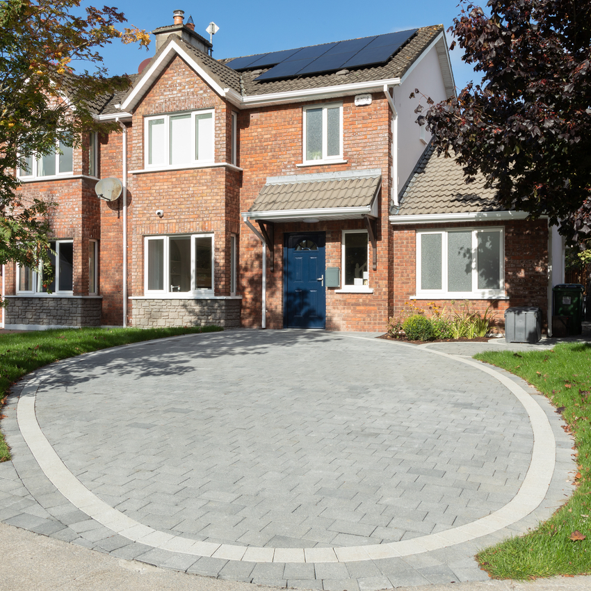 Verona Midnight with Silver Granite